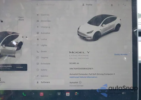 2024 Tesla Model Y Long Range Dual Motor All-Wheel Drive from USA, damaged, VIN 7SAYGDEE9RA221671